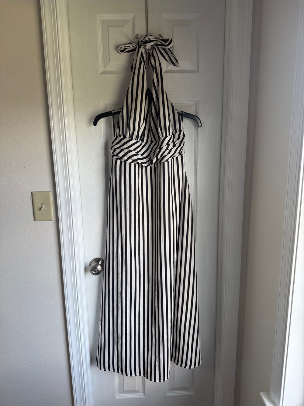 Commense Black and White Backless Halter Stripe Maxi Dress